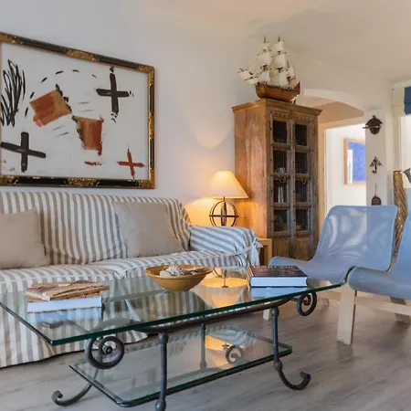 Lucia Apartment